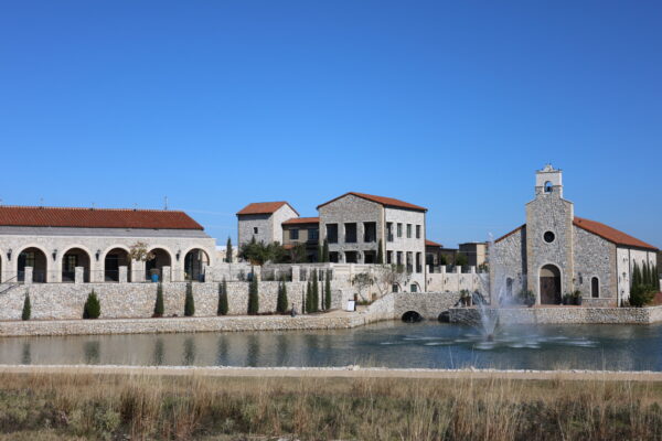 813578669-entrada-westlake-chapel-3